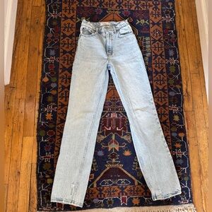 Abercrombie & Fitch: The 90s Straight Ultra High Rise Jeans -Curve Love Fit